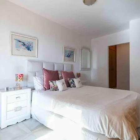 Meditteranean Sea View Apartment Fuengirola
