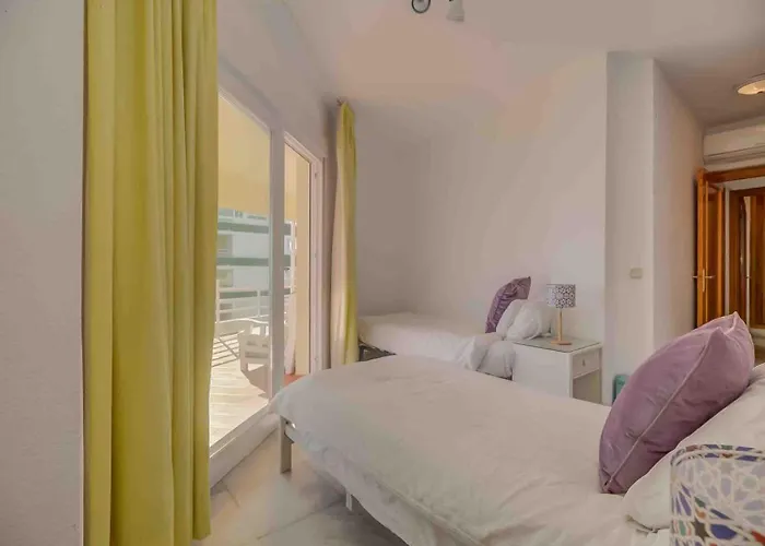 Meditteranean Sea View *