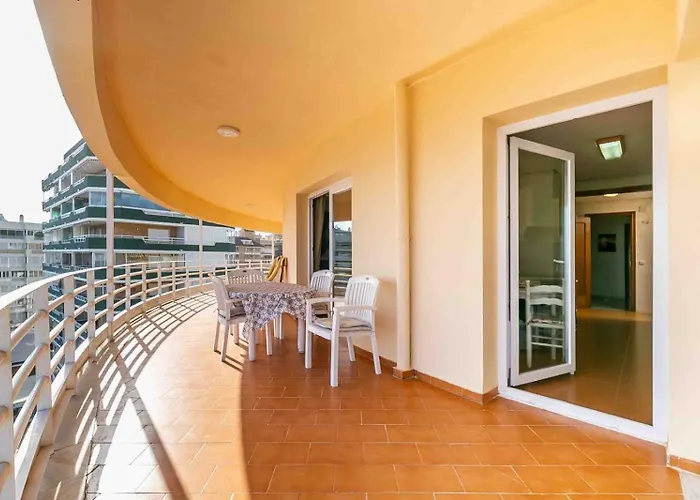 Meditteranean Sea View *